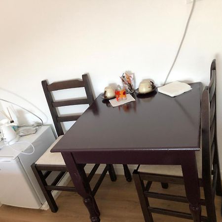 Ergi'S Bed & Breakfast กรูเยอ ภายนอก รูปภาพ