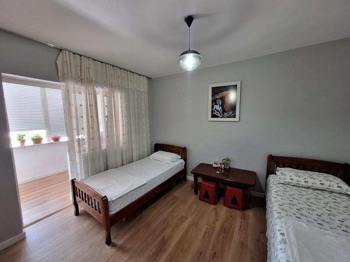Ergi'S Bed & Breakfast กรูเยอ ภายนอก รูปภาพ