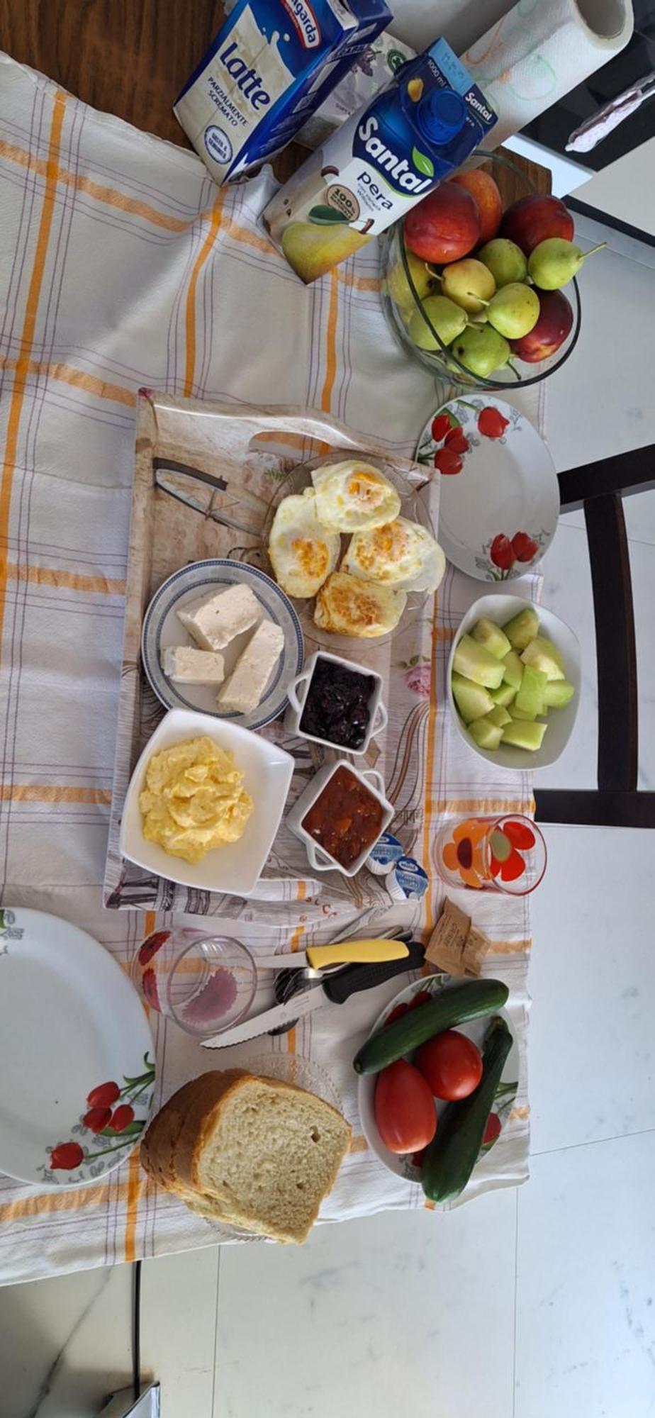 Ergi'S Bed & Breakfast กรูเยอ ภายนอก รูปภาพ