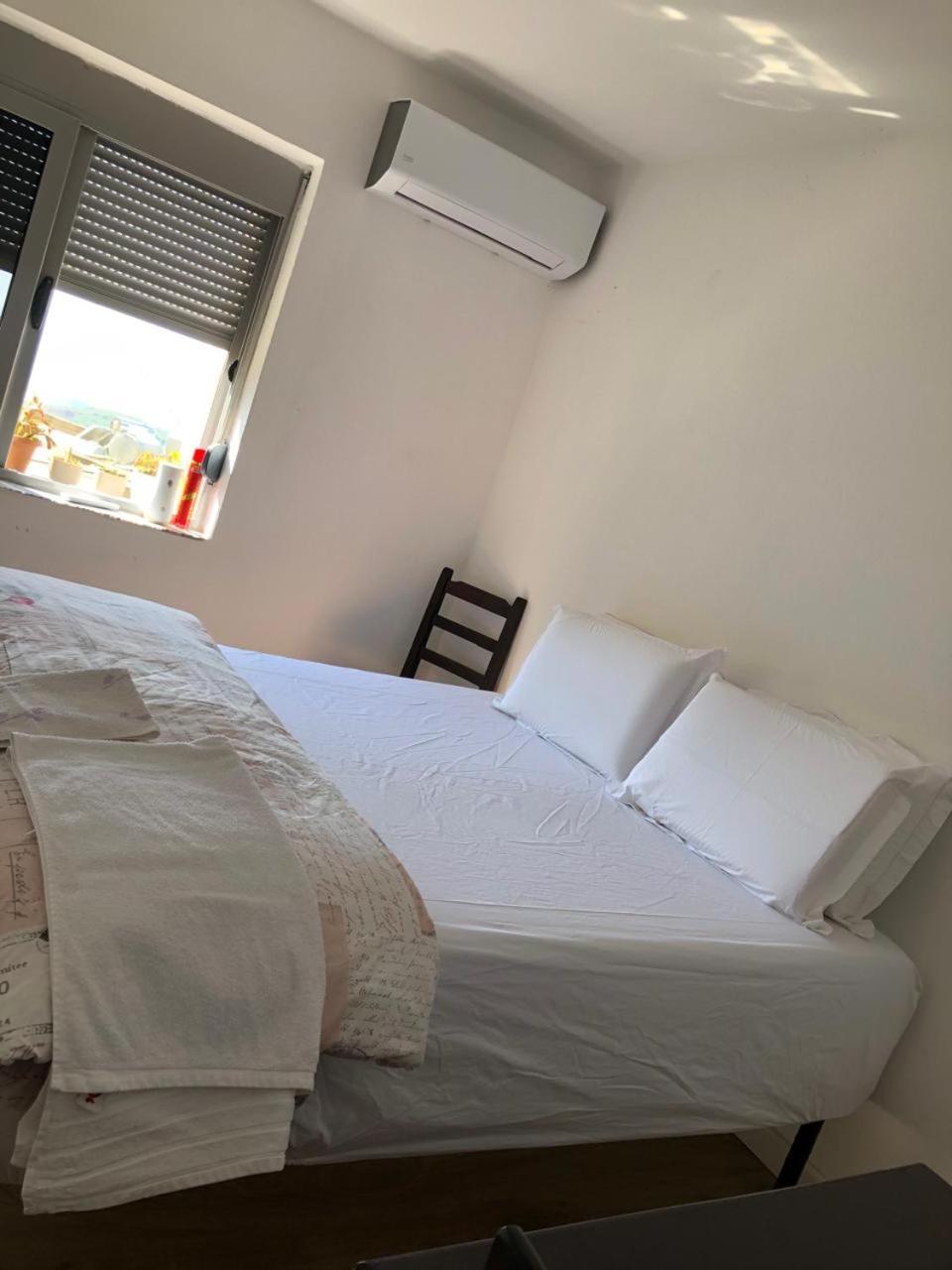 Ergi'S Bed & Breakfast กรูเยอ ภายนอก รูปภาพ
